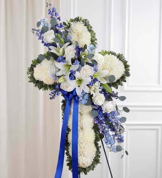 Happiness Carried by Blue Flowers.*シーグラス Garden Treasures Of Sparkling Elegance Hand-Polished Crystal